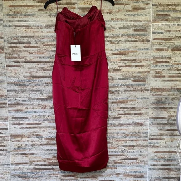 Bardot Strapless Burgundy Dress - Picture 4 of 8